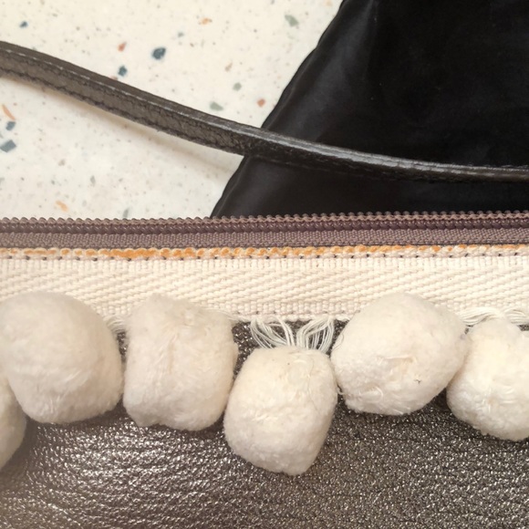 Yves Saint Laurent Pewter Leather Bag - Picture 12 of 13